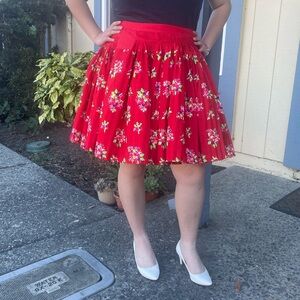 54/20 Red Hmong lisloos floral printed wrap skirt